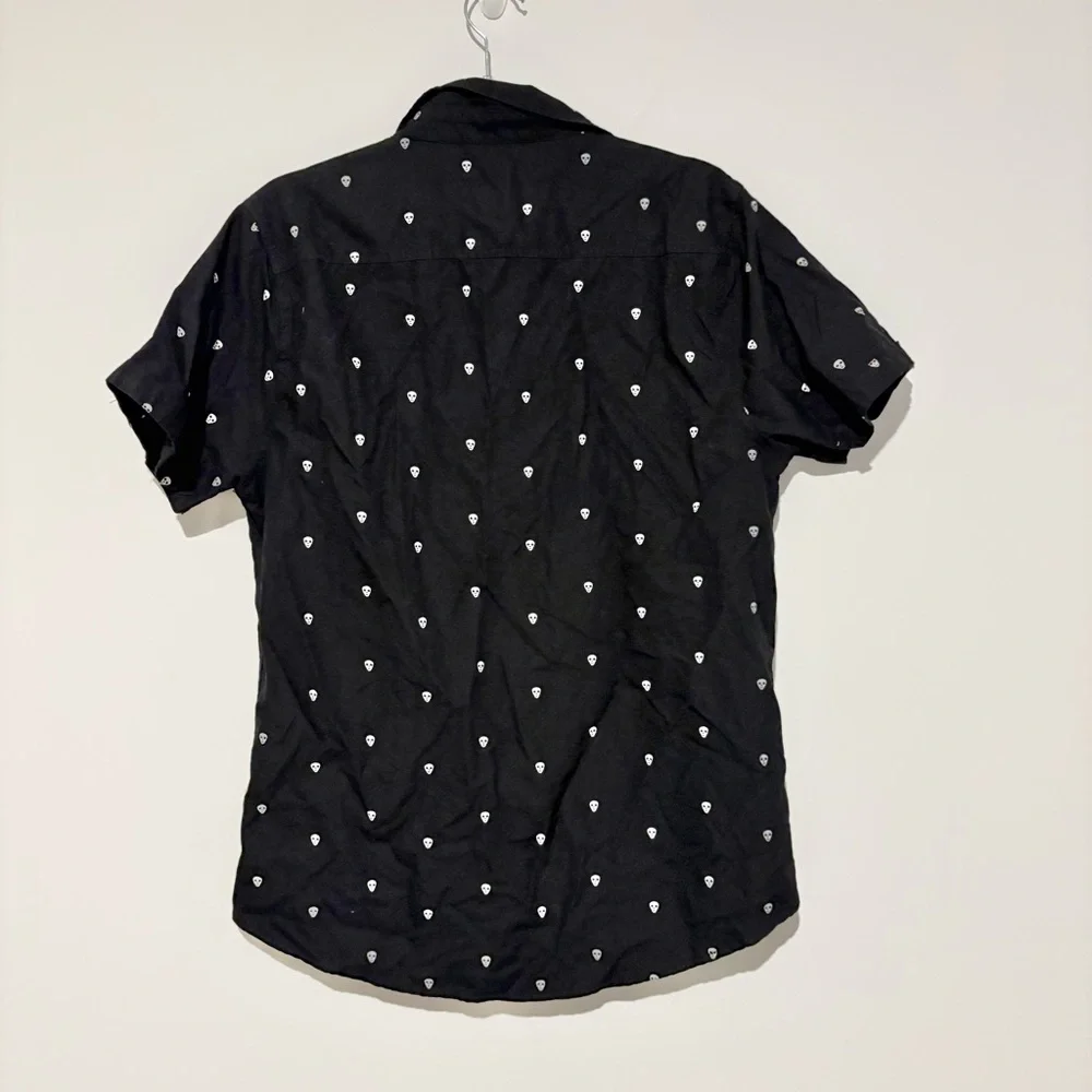 Truth Substance Common Sense Skull Print Slim Fit Short Sleeve Shirt Black Large